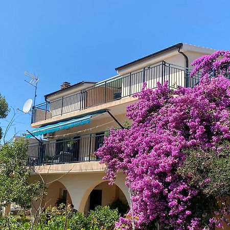 Apartments Lilly Zaboric Bagian luar foto