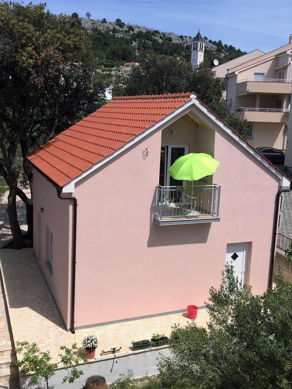 Apartments Lilly Zaboric Bagian luar foto